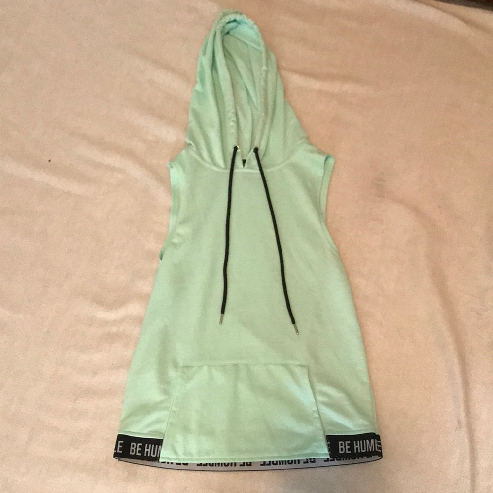 Mint green top